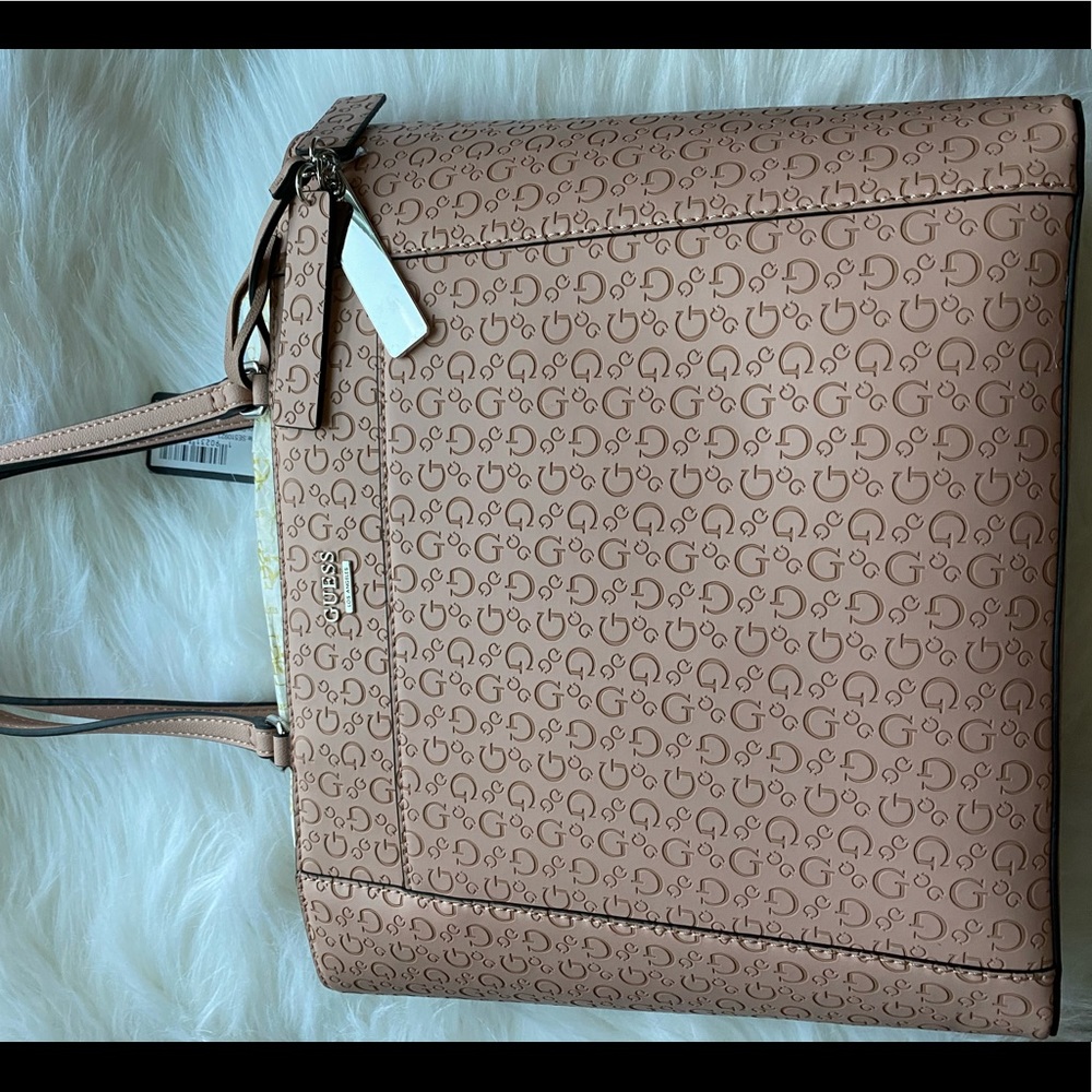 Guess Los Angeles handbag